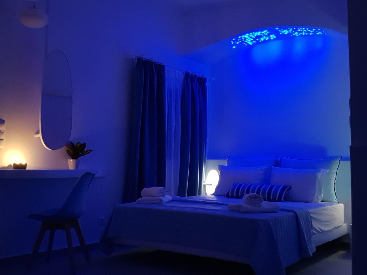 Amera Suites Fira  Exterior foto